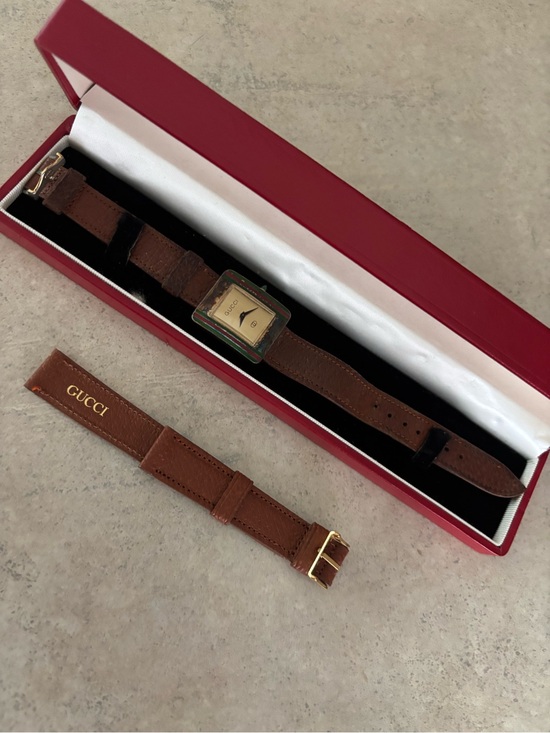 Gucci Accessories - Gucci vintage watch